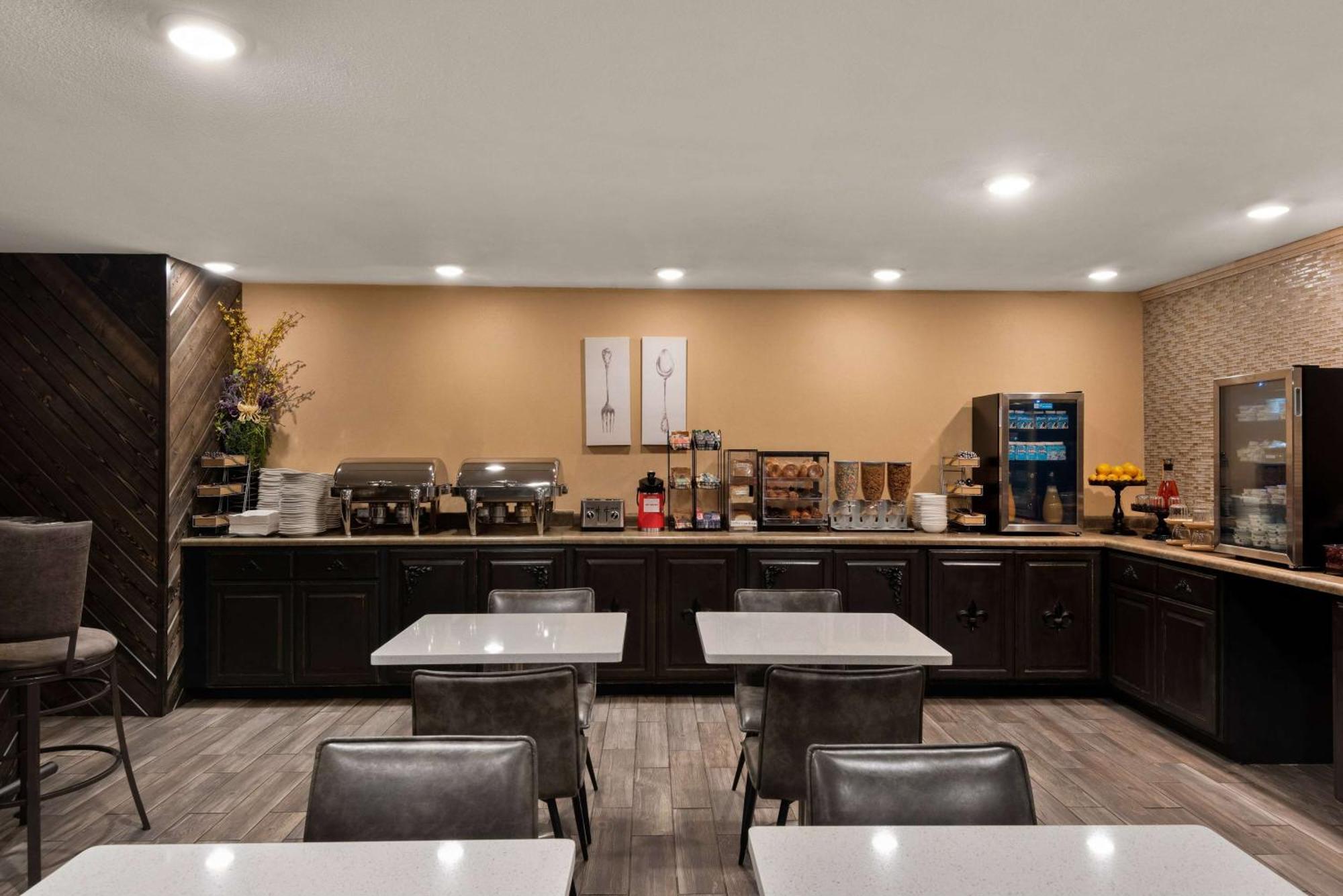 Wyndham Garden Galena Hotel & Day Spa מראה חיצוני תמונה